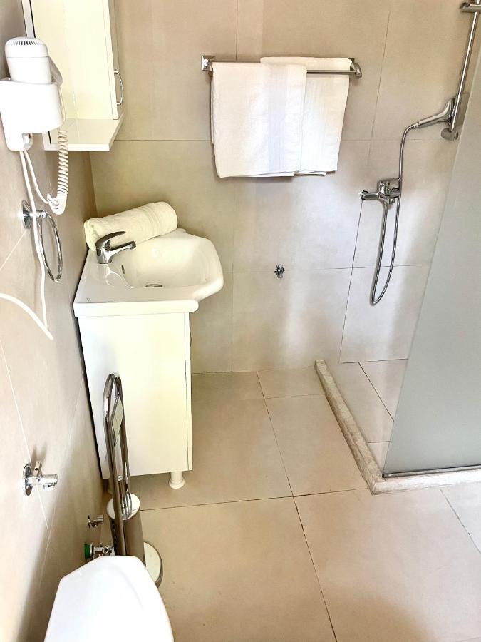 Algo Hotel 地拉那 外观 照片